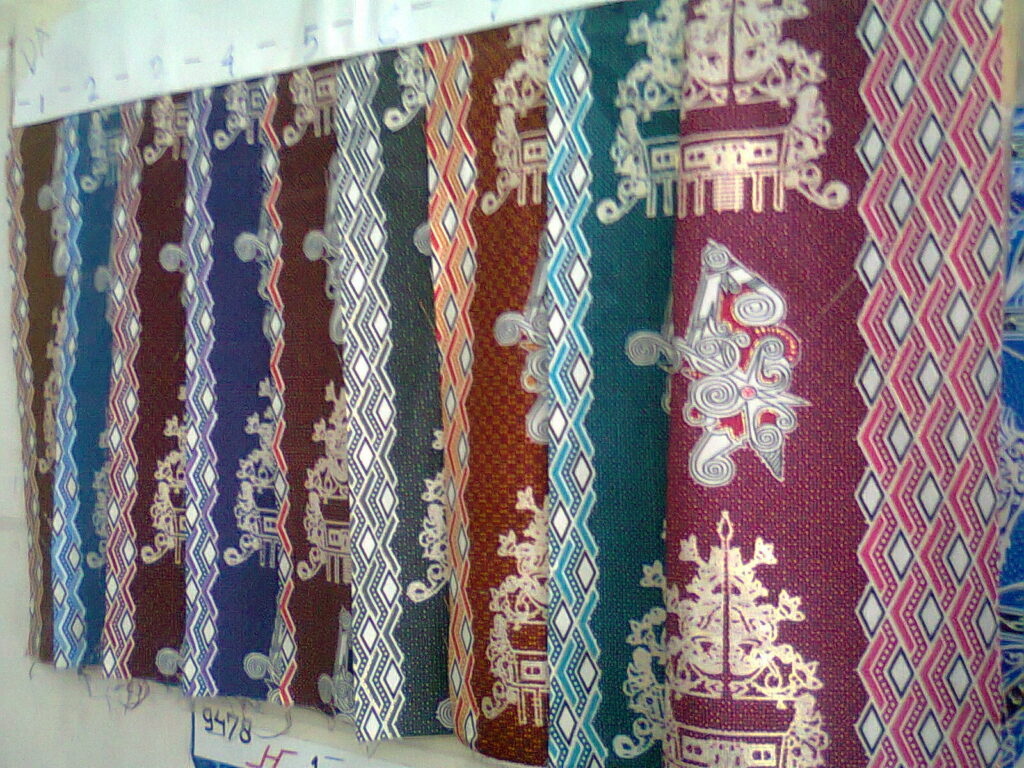 Motif Benang Bintik